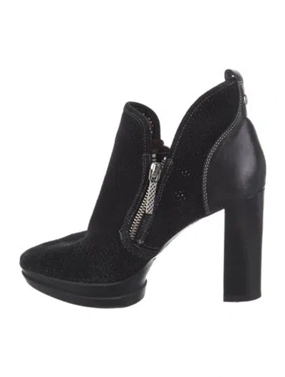 Pre-owned Donald Pliner Suede Boots In Black
