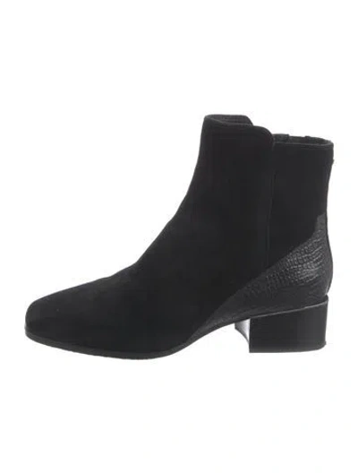 Pre-owned Donald Pliner Suede Boots In Black