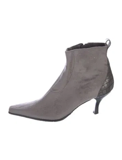 Pre-owned Donald Pliner Suede Boots In Gray