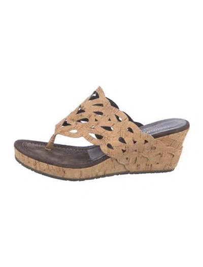 Pre-owned Donald Pliner Suede Lace Pattern Sandals In Neutrals