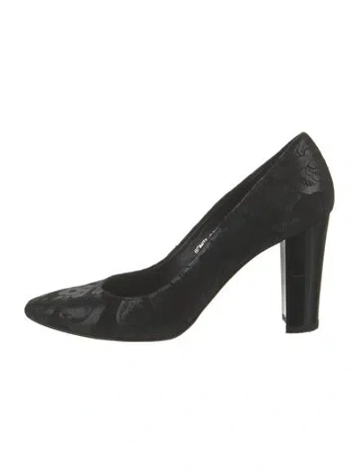 Pre-owned Donald Pliner Suede Pumps In Black