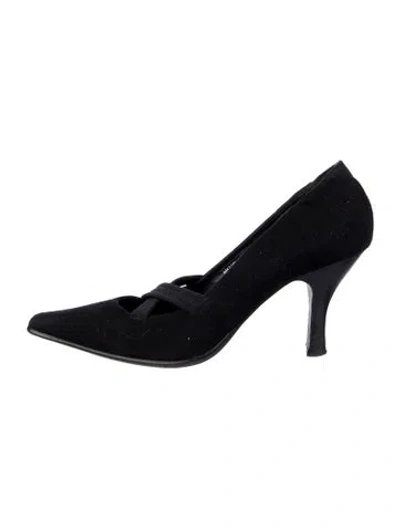 Pre-owned Donald Pliner Suede Pumps In Black