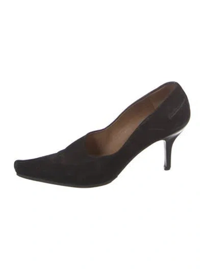 Pre-owned Donald Pliner Suede Pumps In Black
