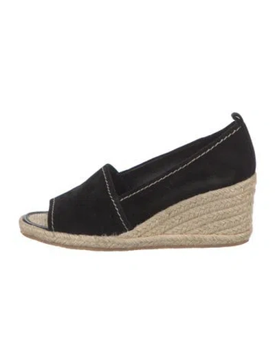 Pre-owned Donald Pliner Suede Pumps In Black