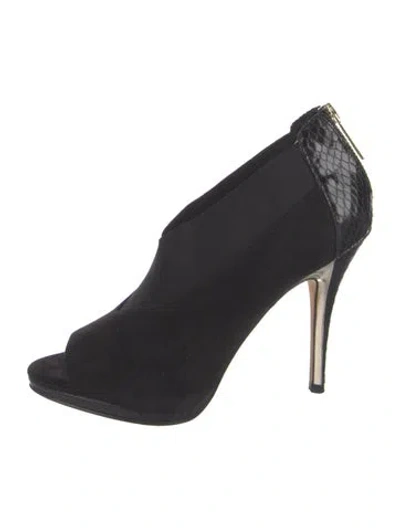 Pre-owned Donald Pliner Suede Pumps In Black