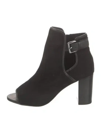 Pre-owned Donald Pliner Suede Sandals In Black