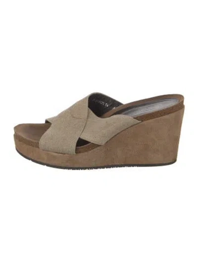 Pre-owned Donald Pliner Suede Sandals In Neutrals