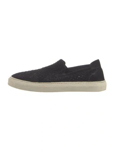 Pre-owned Donald Pliner Suede Sneakers In Blue