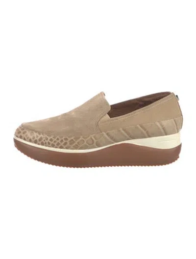 Pre-owned Donald Pliner Suede Sneakers In Neutral