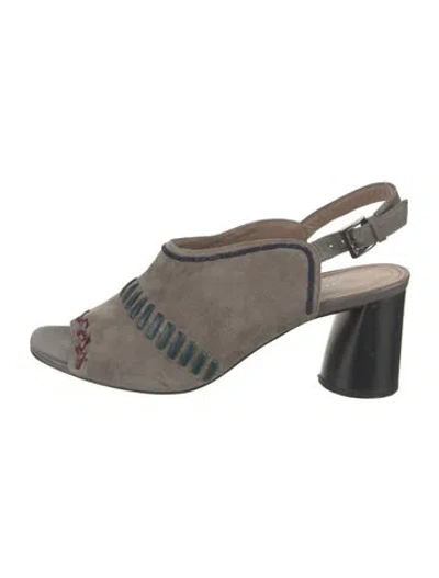 Pre-owned Donald Pliner Suede Whipstitch Trim Slingback Pumps In Grey