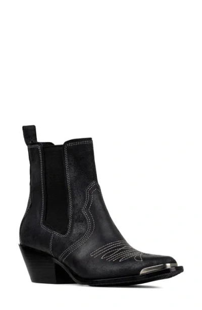 Donald Pliner Tayden Western Chelsea Boot In Black
