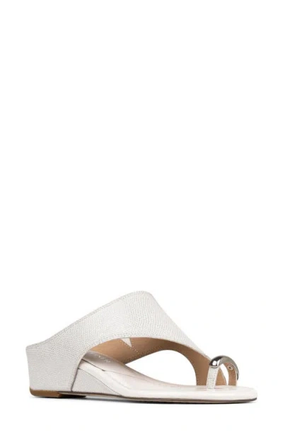 Donald Pliner Vesna Toe Loop Wedge Sandal In White