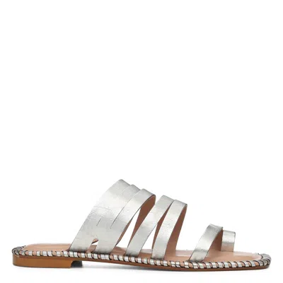 DONALD PLINER WOMEN EMMALINE SILVER CASUAL