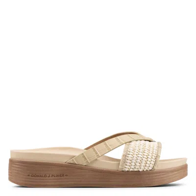 Donald Pliner Women Farrahst Almond Casual In White