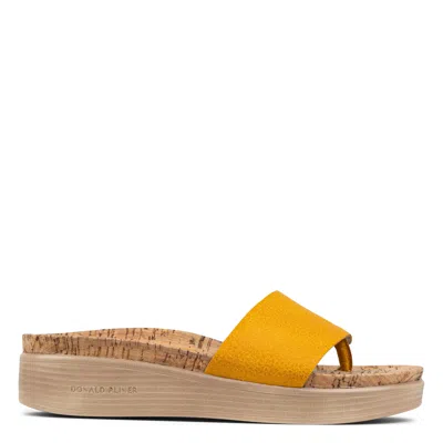 Donald Pliner Women Fifi Sungold Casual In Gold
