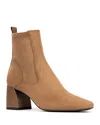 Donald Pliner Niri Bootie In Saddle
