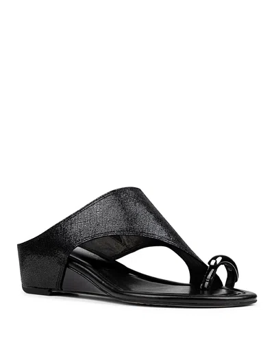 Donald Pliner Women's Toe Ring Wedge Sandals