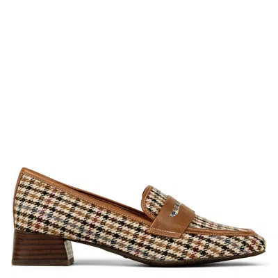 Donald Pliner Women Tristina Saddle Casual In White