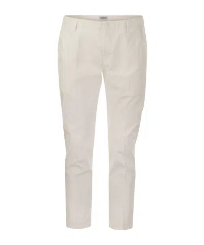 Dondup Belt Ring Casual Pants In White