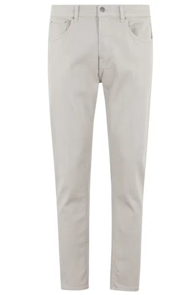 Dondup Carrot Leg Beige Jeans With Five-pocket Design In White