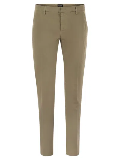 Dondup Spiritissimo Regular Chino Trousers In Light Gabardine In Brown