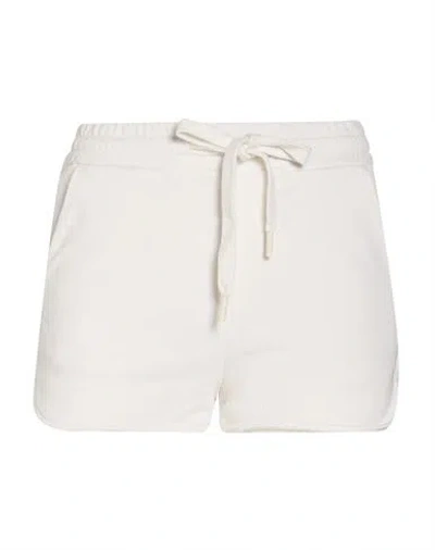 Dondup Woman Shorts & Bermuda Shorts White Size Xs Cotton
