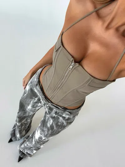 Outcast Serene Top Taupe In Gray