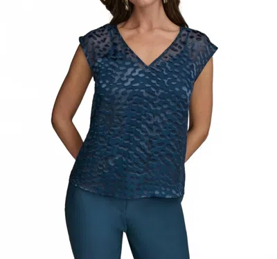 Donna Karan Cap-sleeve Silk-blend Blouse In Tide In Blue