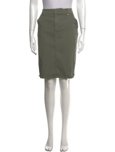 Pre-owned Donna Karan Knee-length Skirt In Green