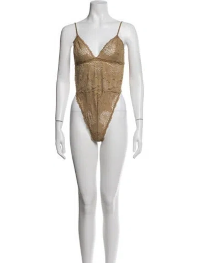 Pre-owned Donna Karan Lace Pattern V-neck Bodysuit In Neutrals