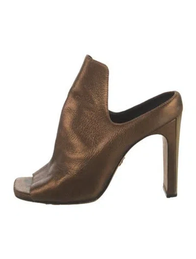 Pre-owned Donna Karan Leather Slides