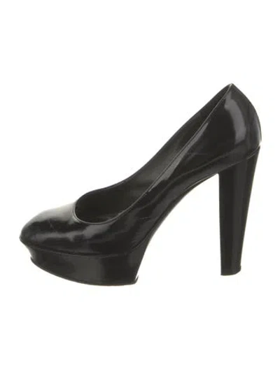 Pre-owned Donna Karan Patent Leather Pumps In Black