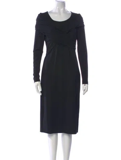 Pre-owned Donna Karan Scoop Neck Knee-length Dress In Black