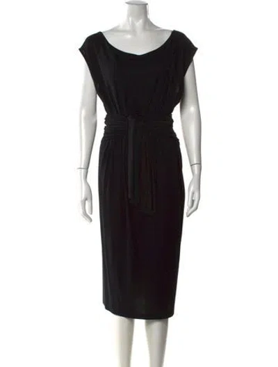 Pre-owned Donna Karan Scoop Neck Knee-length Dress In Black
