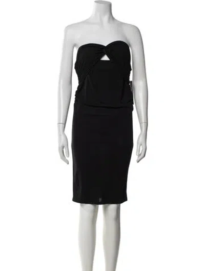Pre-owned Donna Karan Strapless Knee-length Dress In Black