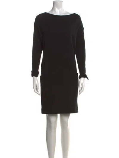 Pre-owned Donna Karan Wool Knee-length Dress In Black