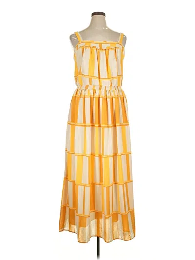 Pre-owned Donna Morgan Casual Dress In Yellow