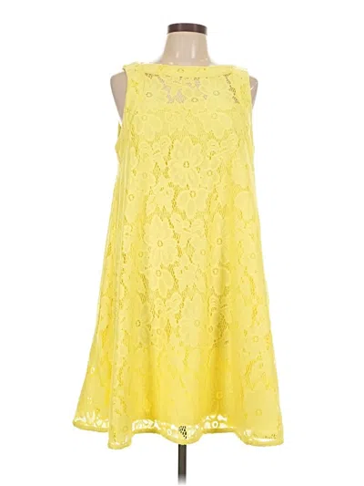 Pre-owned Donna Morgan Cocktail Dress In Yellow