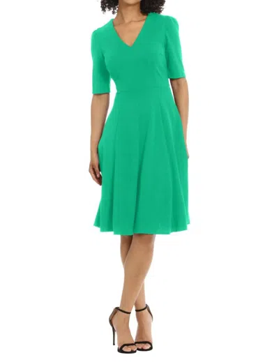 Donna Morgan V-neck Short Sleeve A-line Dress In Bright Jade In Green