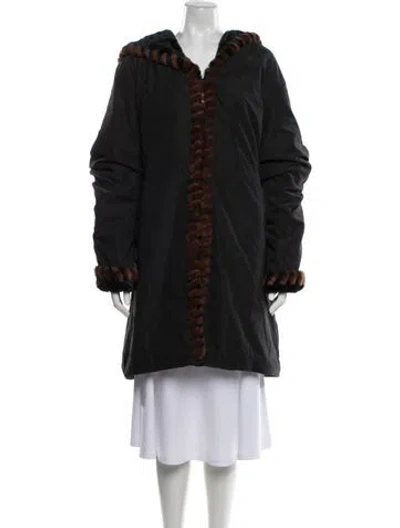 Pre-owned Donna Salyers Down Coat In Gray