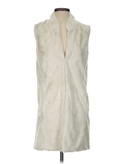 Pre-owned Donna Salyers Fabulous-furs Faux Fur Vest In Ivory
