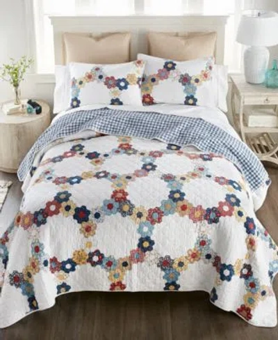 Donna Sharp Prairie Traditional Quilt Sets In Multi