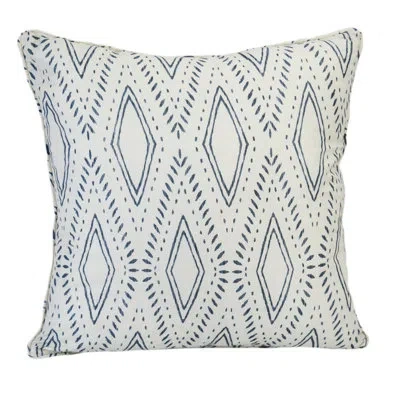 Donna Sharp Tohatchi Diamond Decor Pillow In Ivory;navy