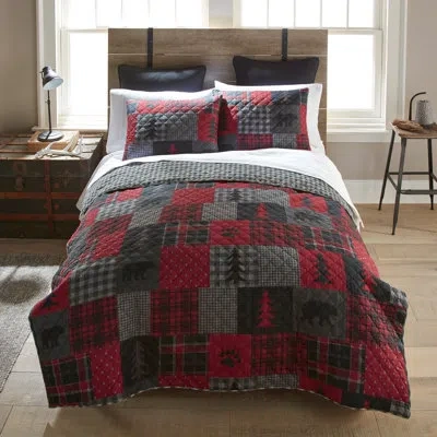 Donna Sharp Your Lifestyle By  Red Forest Quilt Set In Black;gray;red