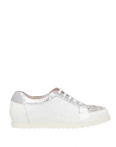 Donna Soft Woman Sneakers White Size 8 Leather