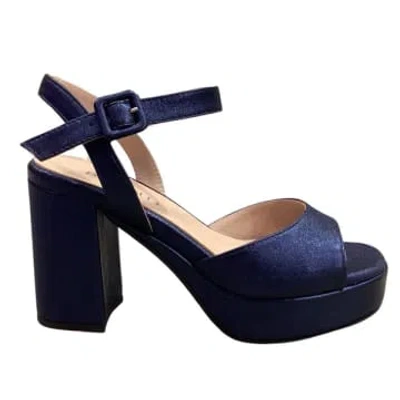 Donnalei ‘sina' Sandal In Blue