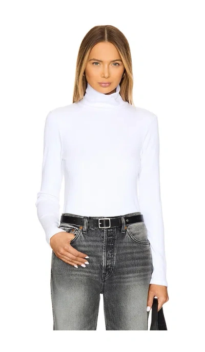 Donni Rib Turtleneck In White