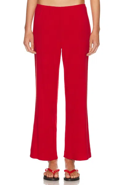 Donni The Baby Rib Scallop Pant In Red
