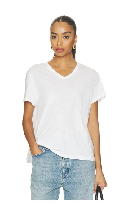 Donni The Jersey V-neck Tee In White