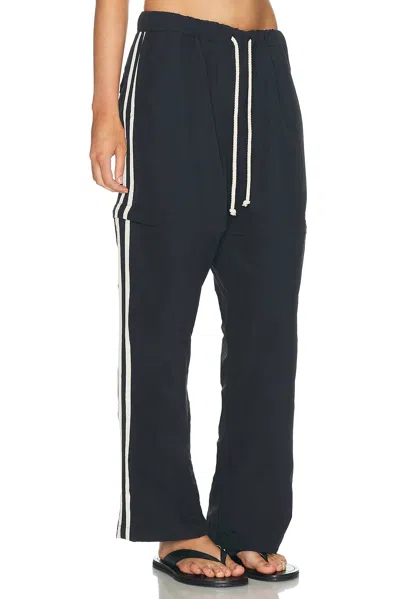 Donni The Nylon Zip Pant In Black